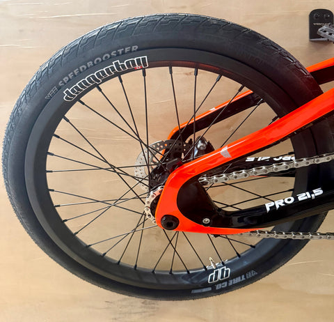 Meybo HSX Carbon – (Pro 21.5) Orange / Black - Exclusive Color