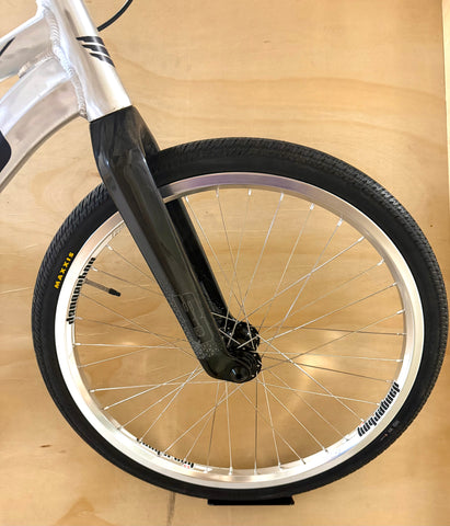 MEYBO HSX Cruiser Complete Build (Used)  - Silver/Black