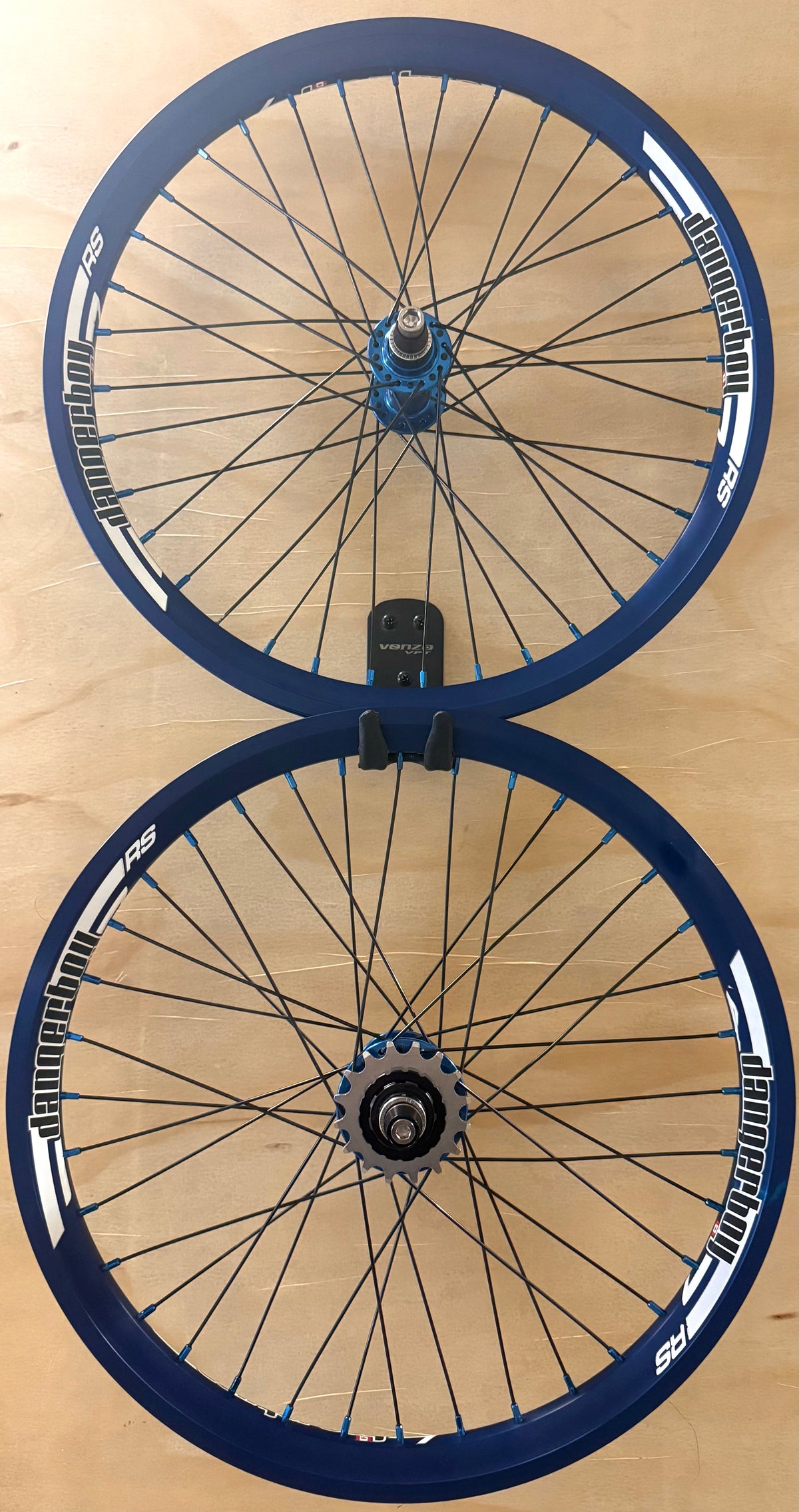 Box One Pro Wheelset 36h Blue