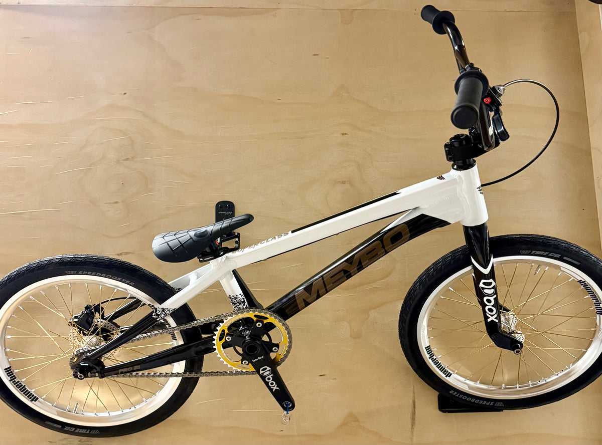 MEYBO Superclass Pro 21 - Complete Custom, Pearl White/Black