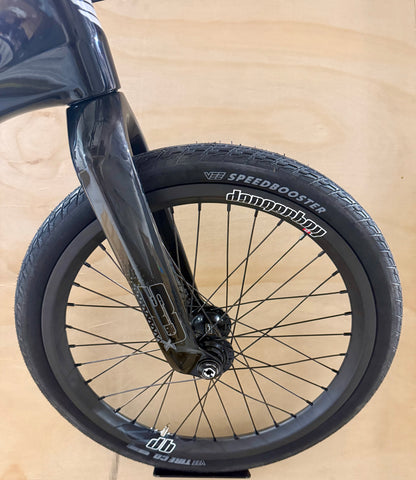 Meybo HSX Carbon – (Pro 21.5) Orange / Black - Exclusive Color