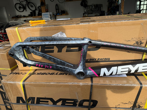Meybo HSX Carbon 2026